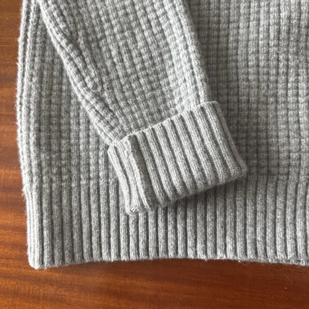 Gap Sweater Men's‎ L/XL Lambswool Waffle Knit Mock Neck Henley Gray Vintage